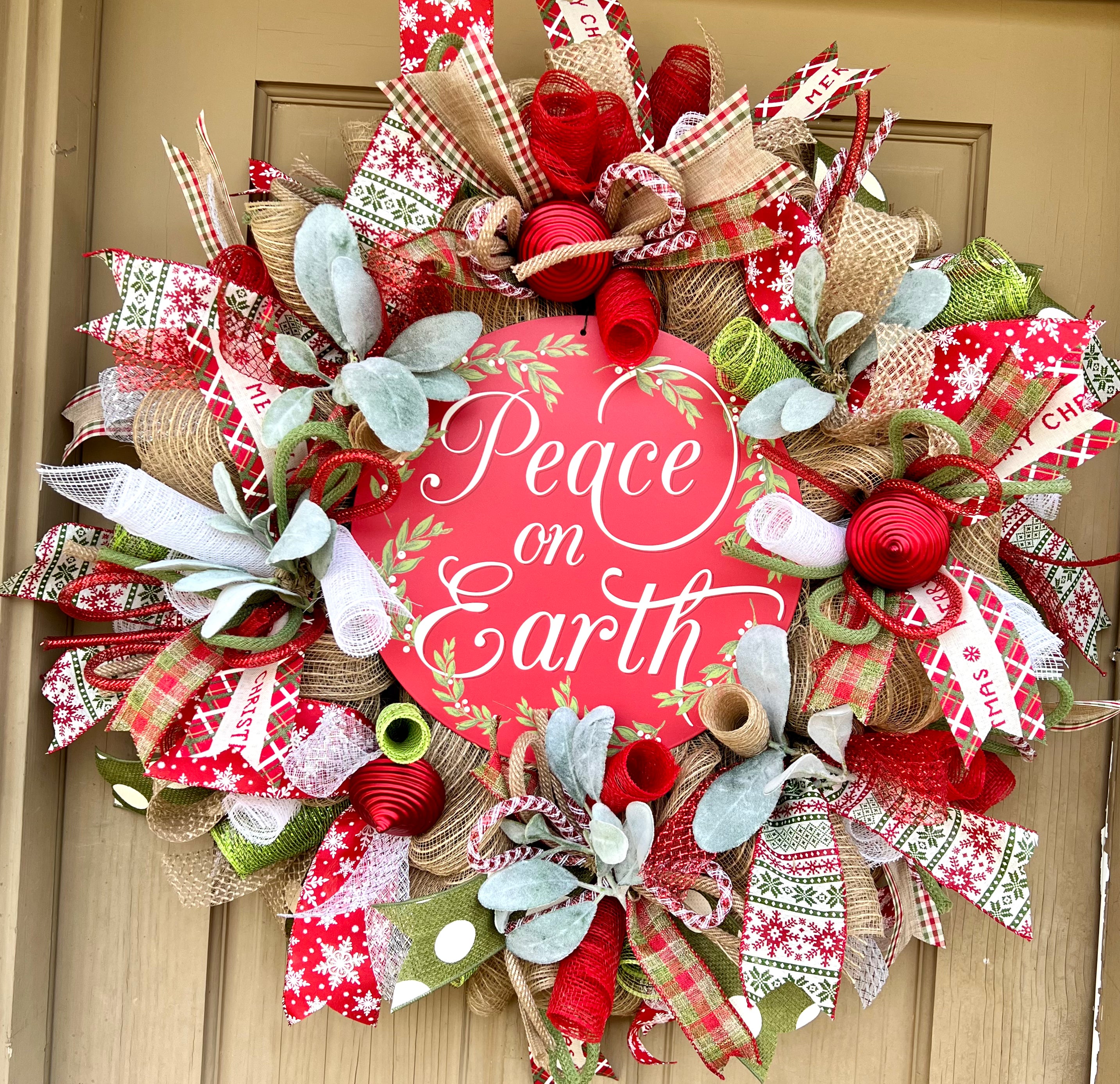 Pearl wreath christmas ornaments – By Isabelle Design