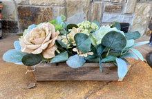 Load image into Gallery viewer, Centerpiece-Floral box, soft greens &amp; white
